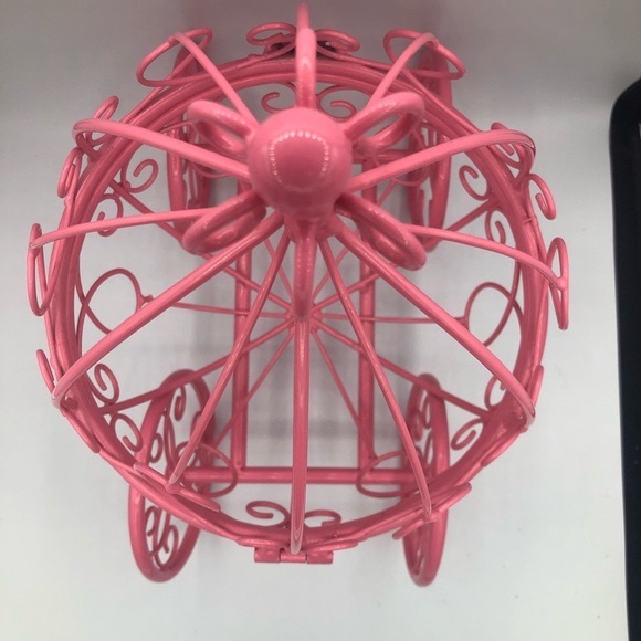 Pink Princess Carriage Metal Table Top Decor - Picture 3 of 3